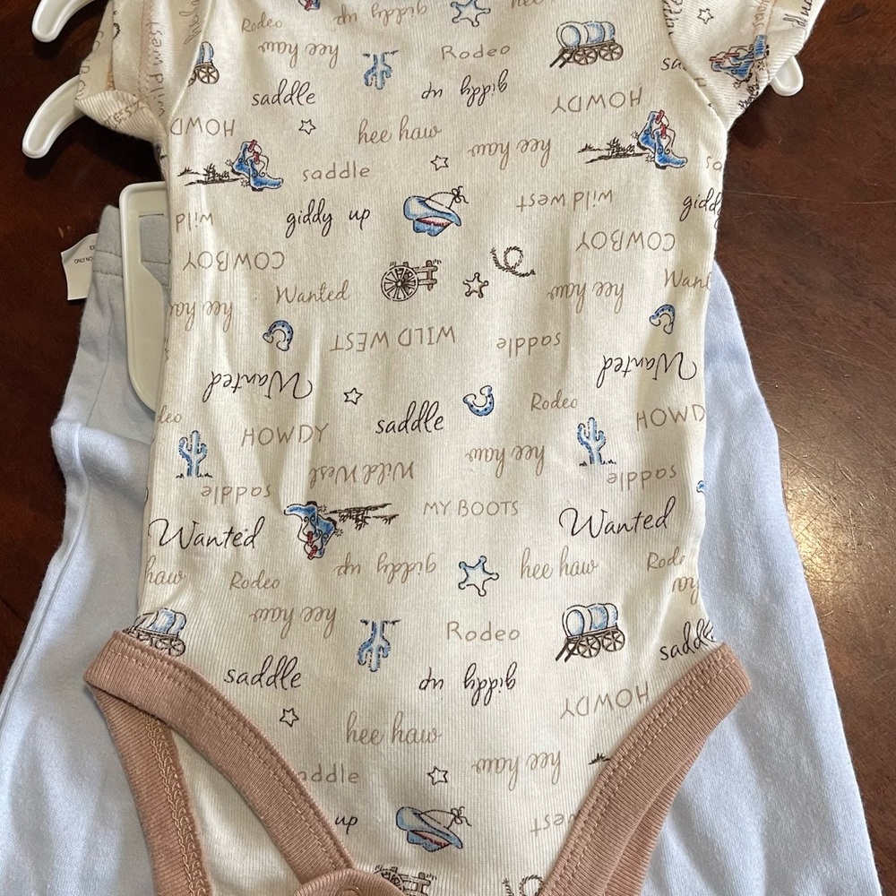 Kids boys five pieces set,bodysuit,jacket,pants,hat,bib,sky blue color